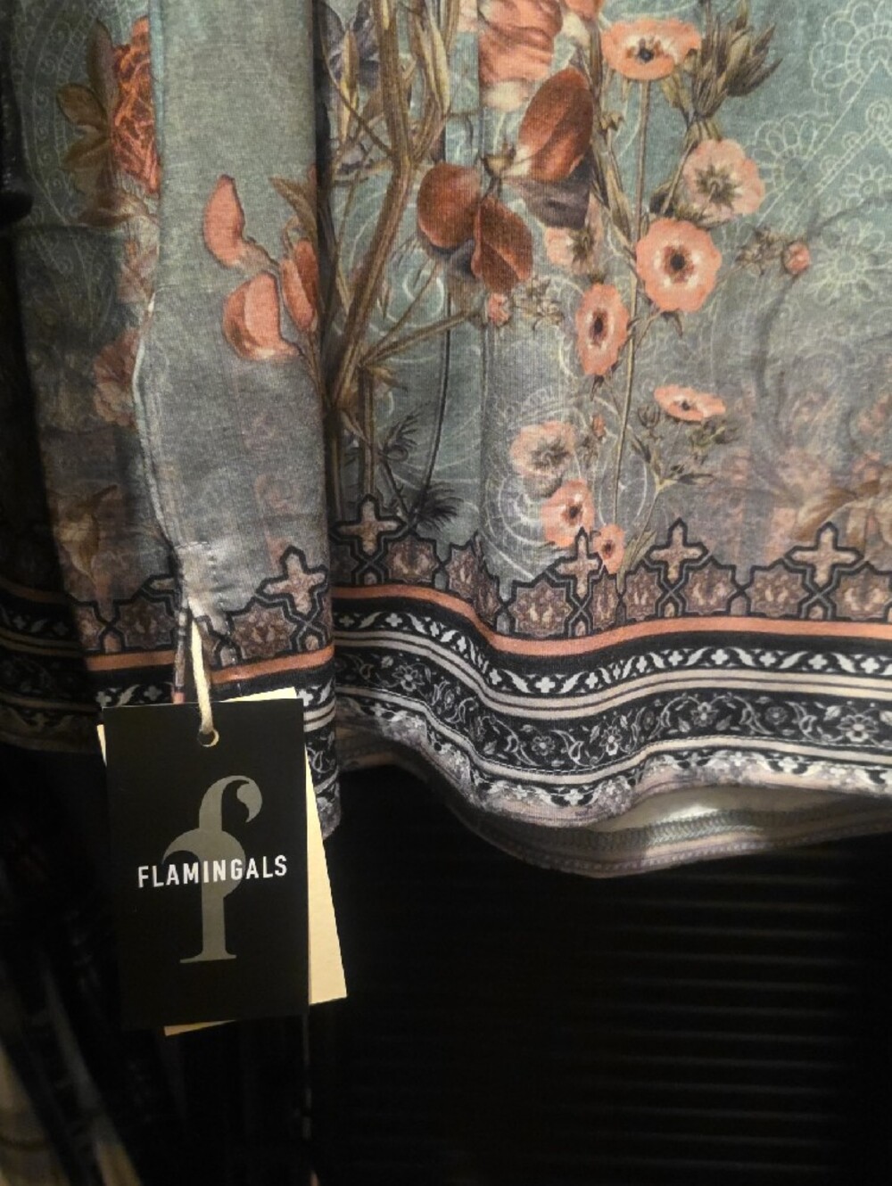Light Blue Floral Zip-Front Women's Top - Picture 5 of 5
